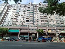 明誠大道東｜次高樓｜採光2房平車