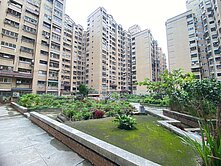 專任一中商圈~莒光新城高樓層面中庭花園~採光超好