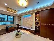 亞灣經貿特區【陽光情人】優質學區/明亮2+1房