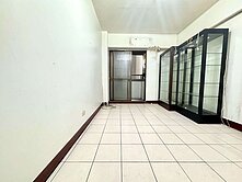 大買家商圈｜大三房｜1坪19萬｜室內24坪