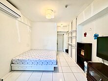 正逢甲醯有大套房含機械車位（另租一平面車位）