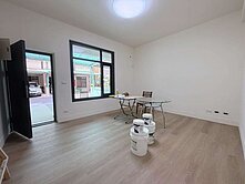 五期公益商圈前院車庫透天