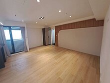 親親戲院商圈全新整理大套房-陽台型