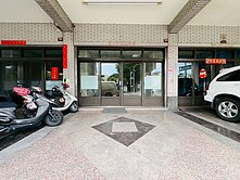 萬年溪畔雙商圈首選黃金店住