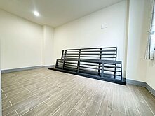 🎉三多商圈捷運站|新整理大面寬|優質車庫🎉