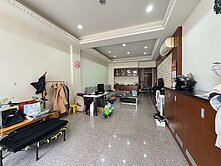 🤩專任-近學區朝東南裝潢美透天