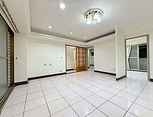 太平運動場採光3房平車