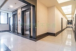 🏠市府站景觀2房有坡平車位🏠