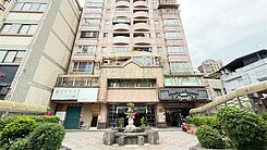 忠孝復興SOGO四房＋1車位｜住商仁光Wayne