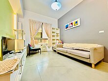 左營R15生態園區｜捷運宅景觀2房平車｜甜蜜家庭