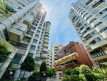 明誠自由商圈【室內40坪三房+B1平車】一層三戶