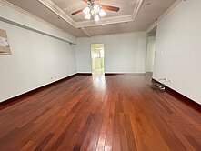 *東區*裕隆商圈前後陽台明亮三房平車