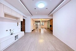 立緯｜河堤社區｜不用三字頭｜大坪數稀有釋出