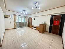 【富俋吉祥】楊梅市中心．全聯5分鐘．稀有4房平車