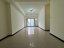 二空挑高採光三房平車