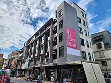 金順利收租四套房黃金店面