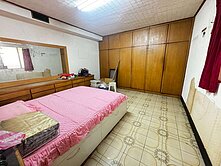 捷運三重國小🔥龍門路商圈仁愛街三樓