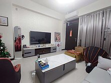 一山豁然｜輕屋齡帝王臨路車庫別墅