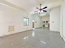 近右昌全聯/右昌國中#邊間#傳統格局空間大6房透天