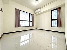 明峰街電梯二房屋齡新屋況好有車位
