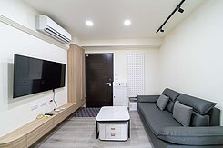 鳳翔特區全新採光新穎2房平車