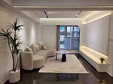 斗南市中心三房華廈｜平面車位｜一層三戶