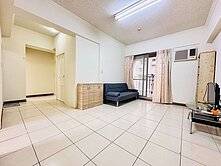 專任販售全社區最甜的採光三房衛浴開窗_房仲最速男