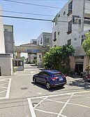 佳里文化西路整新美車墅  