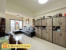 其融專任🌠龍岡萬坪公園｜露台3房車｜雙衛浴開窗