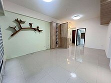 黃寶寶推薦!!竹南低總價美三房｜平車