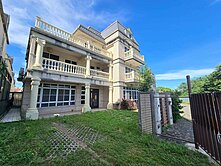 黃寶寶推薦!!頭份獨棟前庭孝親美墅