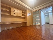 近中國醫🔅室內大空間+露台♥大４房💥雙主臥平車