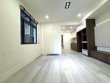 邊間正德街3樓新裝潢2房住家