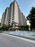 勝麗方程市✨️機捷特區好市多輕屋齡兩房平車