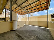 住辦合一近百坪透天店面💯八米活路好停車