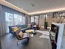 央大 {天籟} 景觀3+1房+雙車位