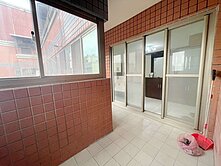 蘋果&SOGO商圈A21三房車