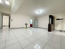 A21站電梯大樓三房車