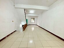 專約~龍岡商圈低總價透天~公寓價買透天