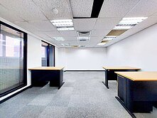 敦南保富環宇小辦公-中信房屋momo秋虹