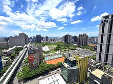 【富宇帝國之心】文心森林公園豪宅│三房次頂樓景觀戶