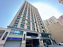 鼎山家樂福近輕軌加樂富3房平車