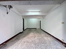 劉銘傳自住倉儲1樓(可停車)