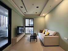 國雄文心1號精裝超美兩房+車位近南屯捷運站