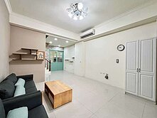 善化國小旁臨建國路靜巷5房透天
