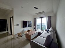 豐原水岸花都媂芬妮高樓層精緻裝潢2房+車位