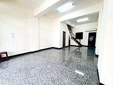 吉曜#屏東麟洛正中山路上#新屋齡#透天店住