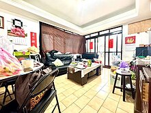 名人山莊低總2樓