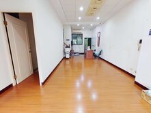 昌平大道雙車臨路透店