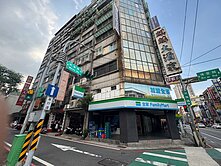 桃園站前美套房